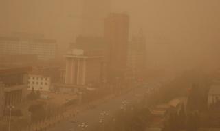 内蒙古沙尘暴哪来的 实拍内蒙古沙尘暴